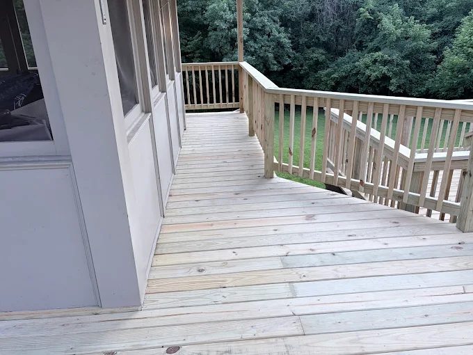 Porch-side deck